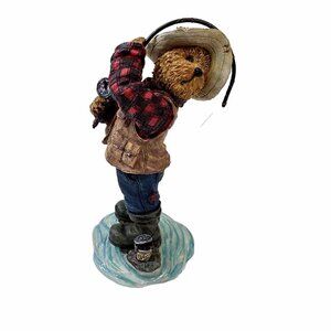 Boyds Bears Willie Caughtit Hook Line & Sinker Fishing Hooks His Pants Figurine